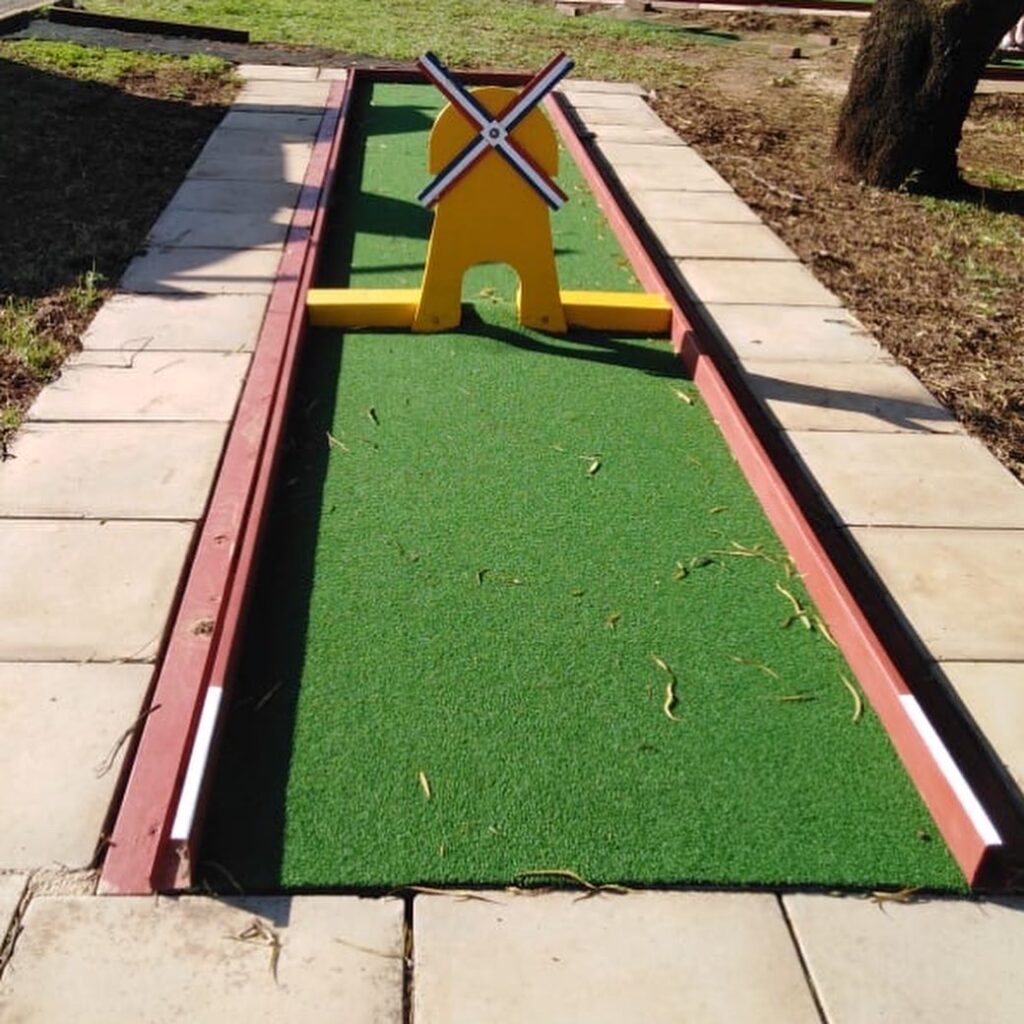Putt Putt Grass