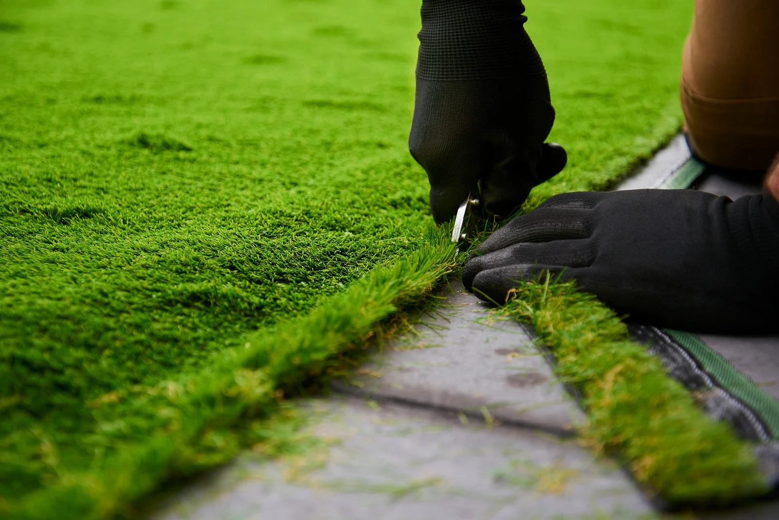 Artificial grass lawn